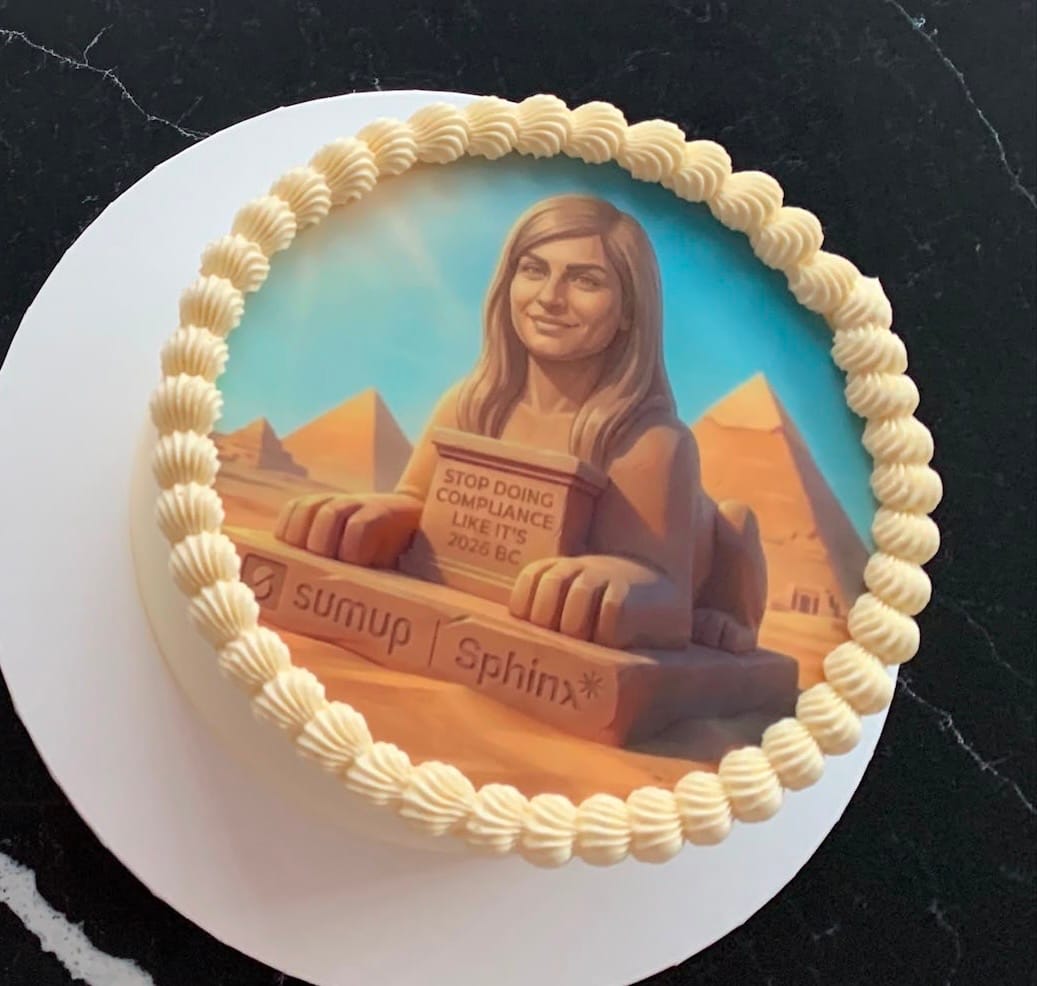 A cake printed with a woman posed as a sphinx statue